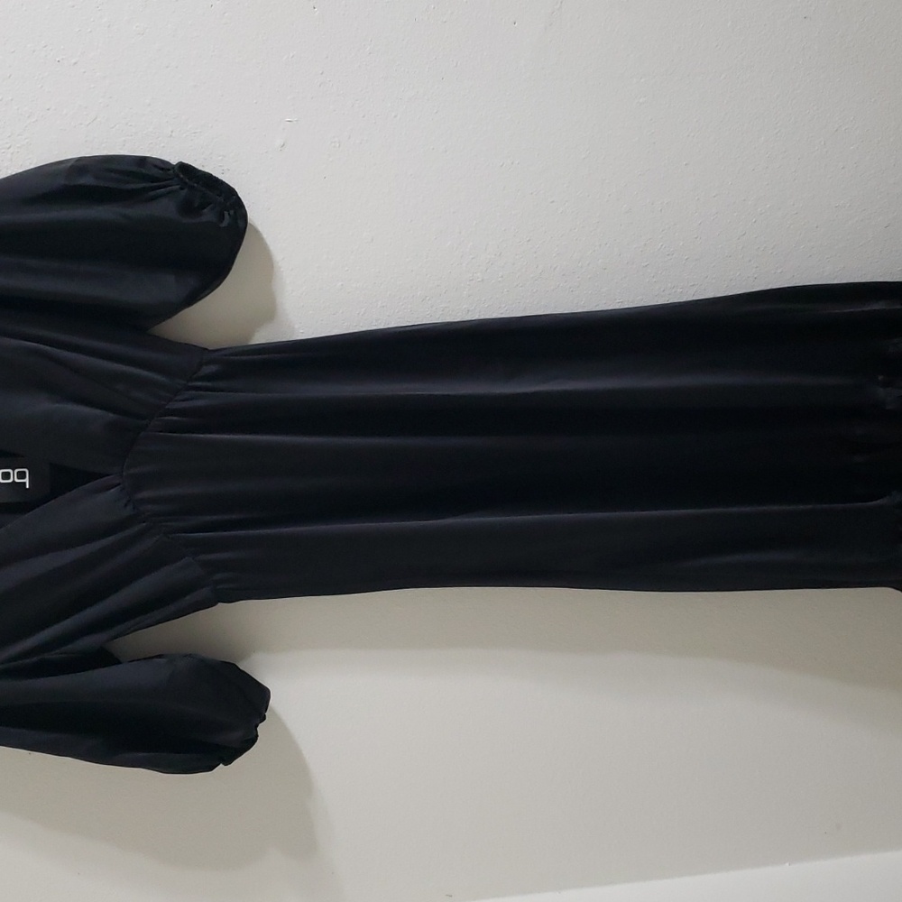 BooHoo Satin Black V-neck Dress